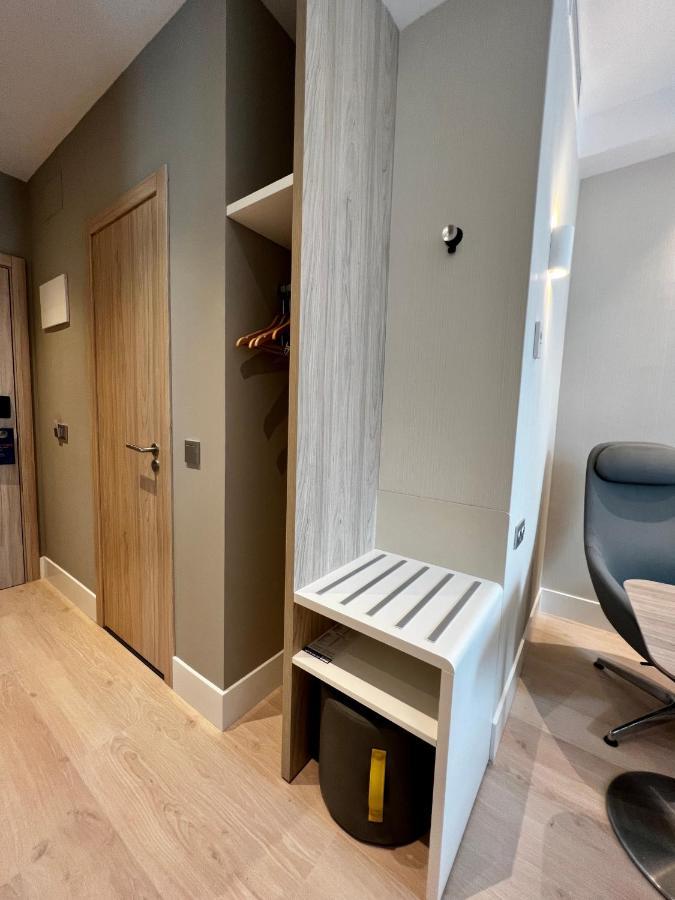 Holiday Inn Express - Madrid - Airport By Ihg Extérieur photo