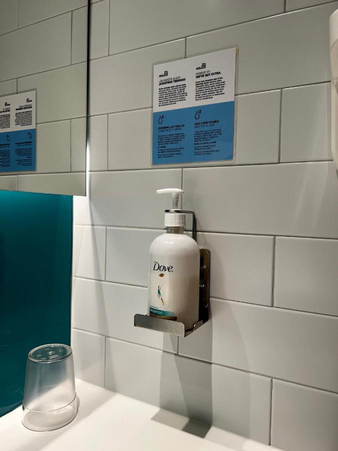 Holiday Inn Express - Madrid - Airport By Ihg Extérieur photo