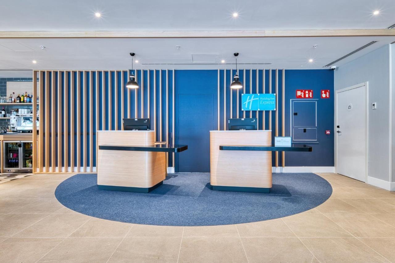 Holiday Inn Express - Madrid - Airport By Ihg Extérieur photo