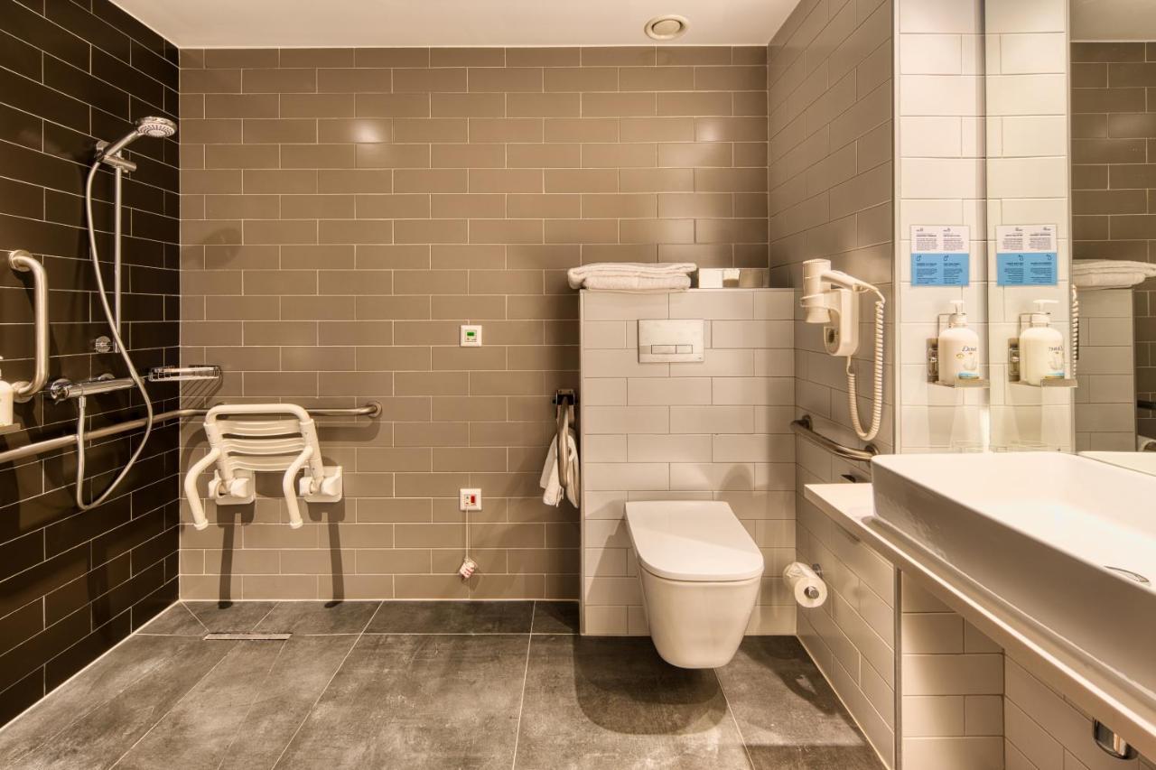 Holiday Inn Express - Madrid - Airport By Ihg Extérieur photo