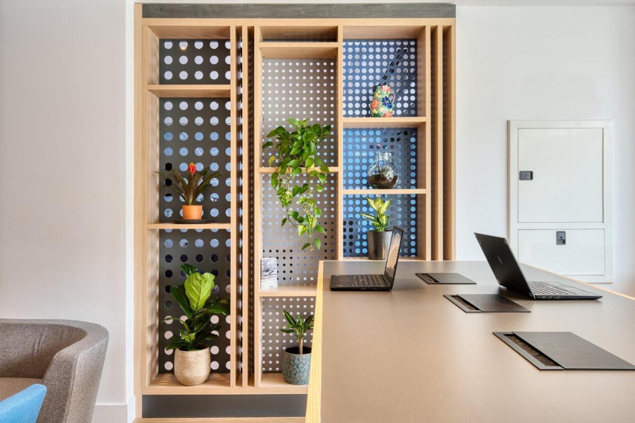 Holiday Inn Express - Madrid - Airport By Ihg Extérieur photo