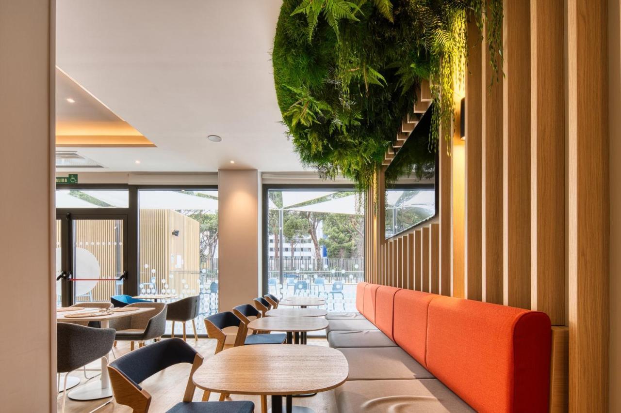 Holiday Inn Express - Madrid - Airport By Ihg Extérieur photo